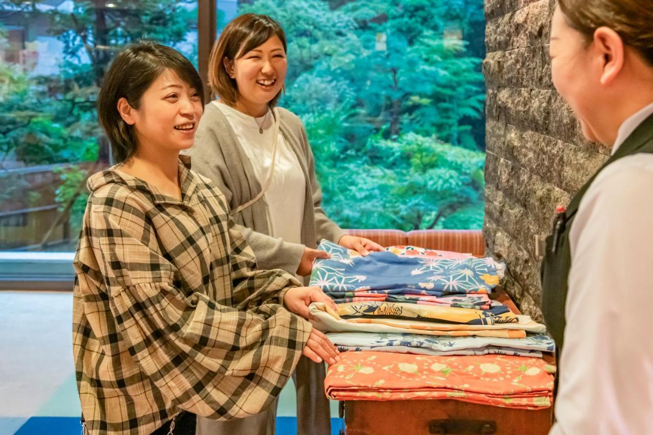 Senkeien Tsukioka Hotel Kaminoyama Exteriér fotografie