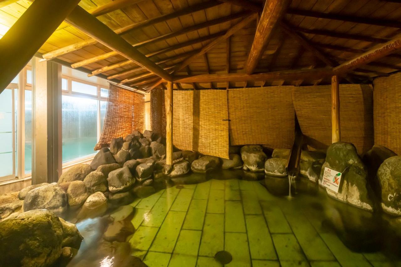 Senkeien Tsukioka Hotel Kaminoyama Exteriér fotografie