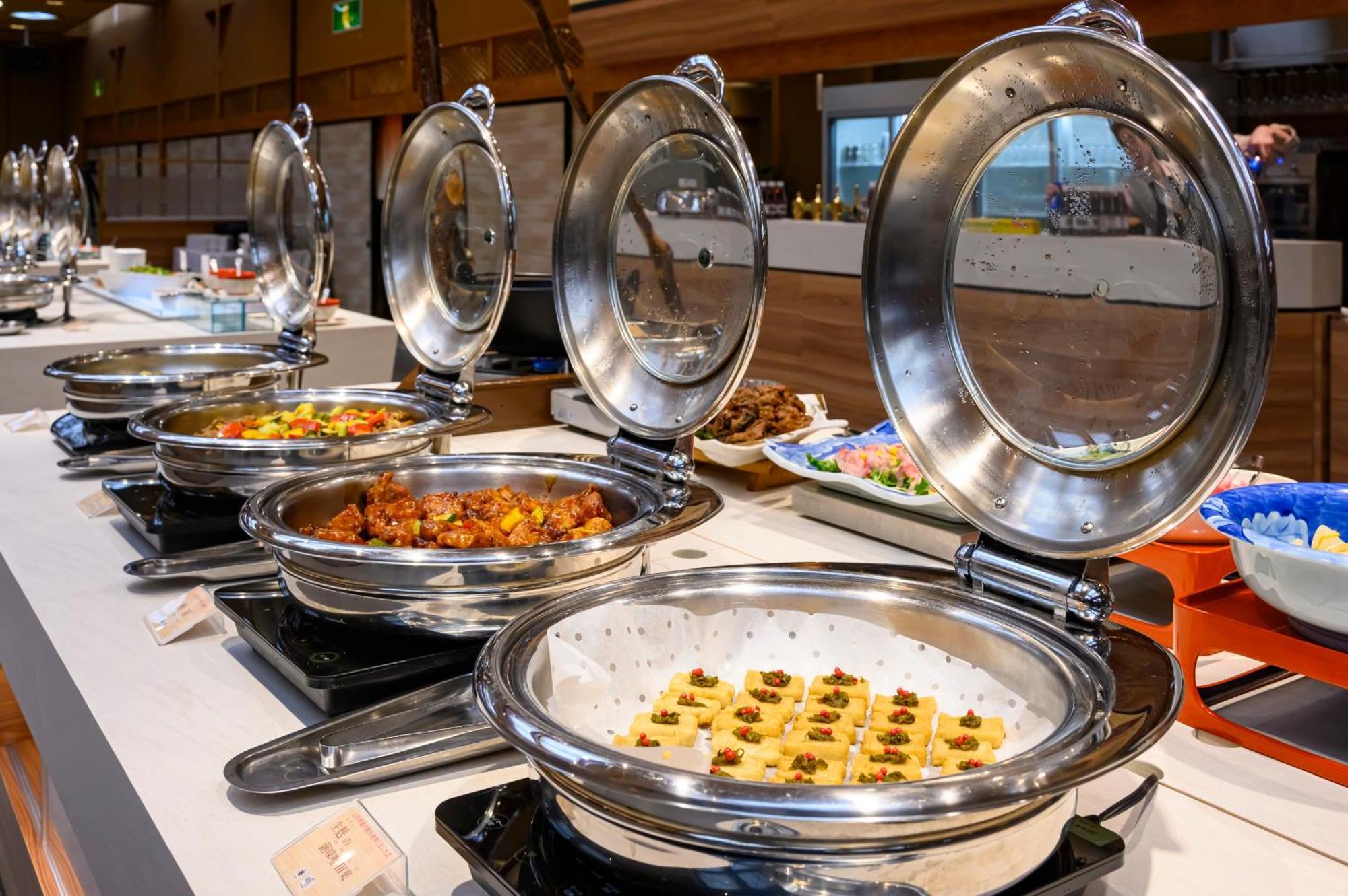Senkeien Tsukioka Hotel Kaminoyama Exteriér fotografie