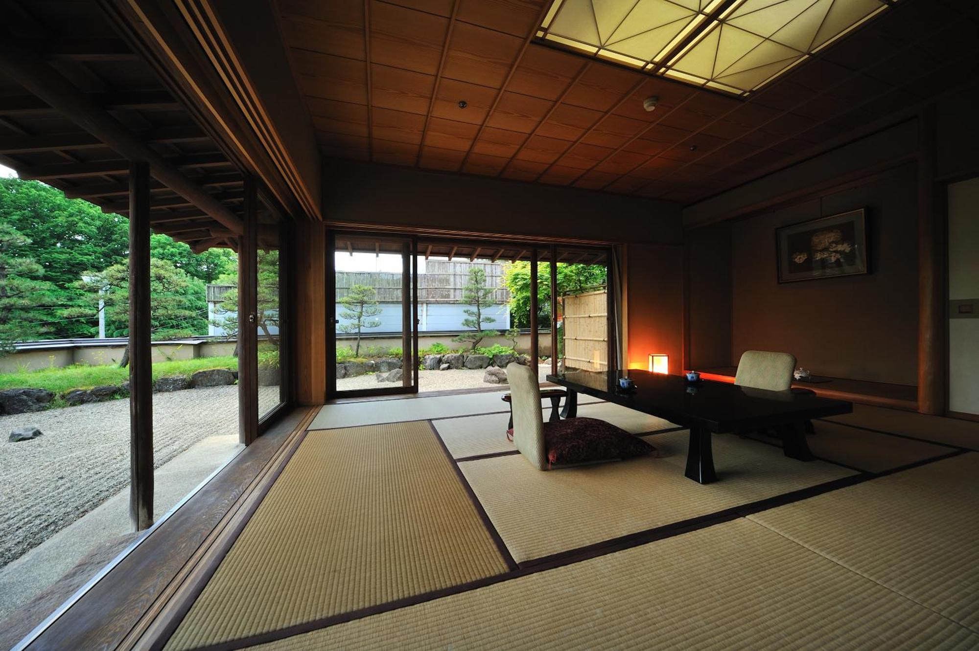 Senkeien Tsukioka Hotel Kaminoyama Exteriér fotografie
