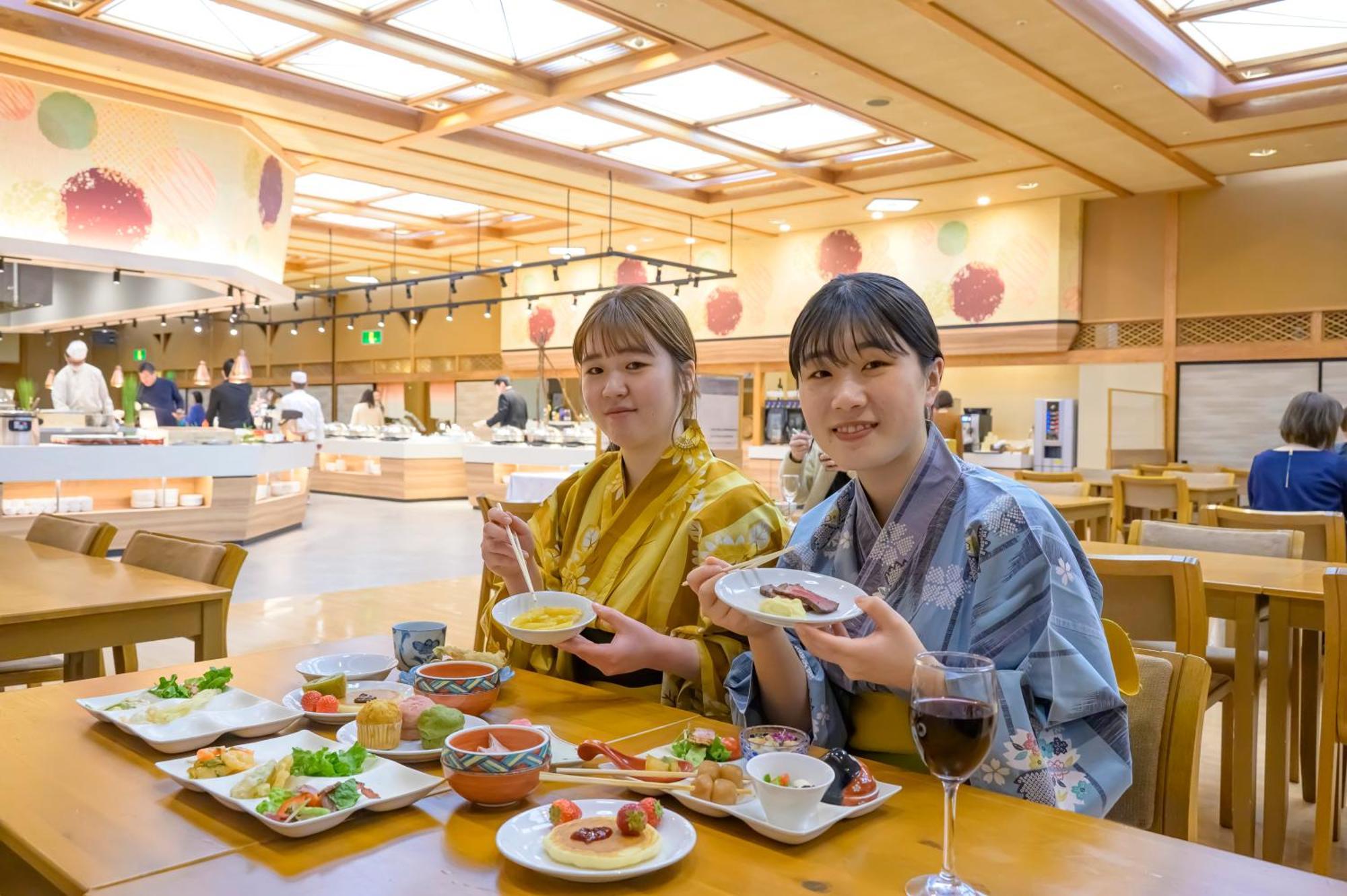 Senkeien Tsukioka Hotel Kaminoyama Exteriér fotografie