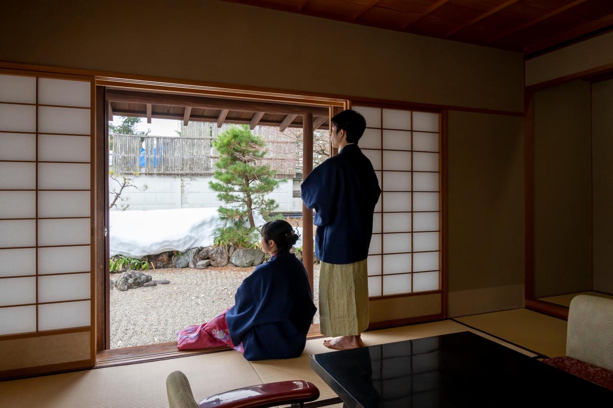 Senkeien Tsukioka Hotel Kaminoyama Exteriér fotografie